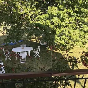  Hébergement de vacances Comme Chez Mamie, Maison Entiere 1-6 Personnes