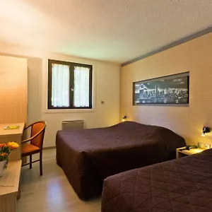 Hotel Logis Albhotel Grill, Alby-sur-Cheran